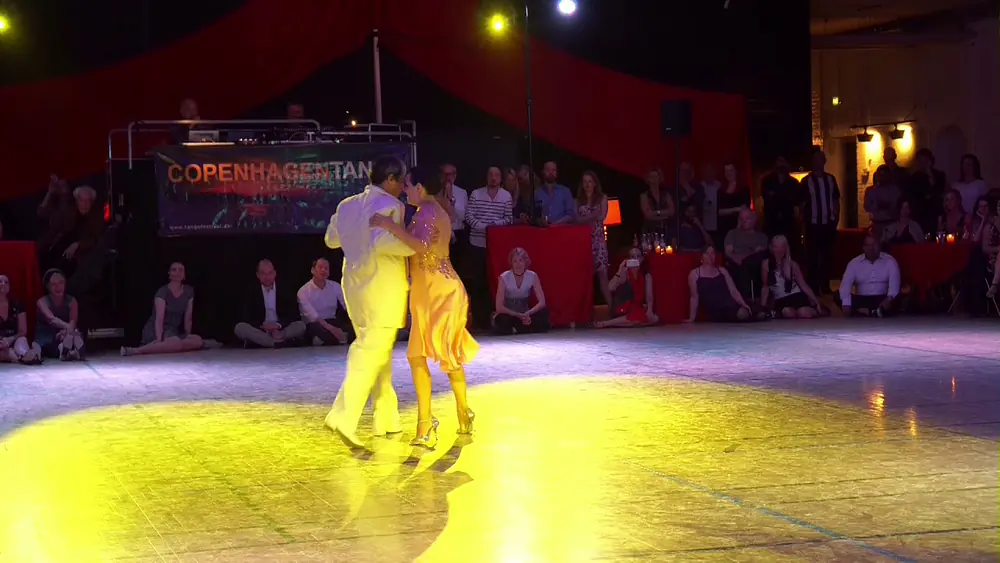 Video thumbnail for Daniela Pucci & Luis Bianchi at Copenhagen Tango Festival: Tango