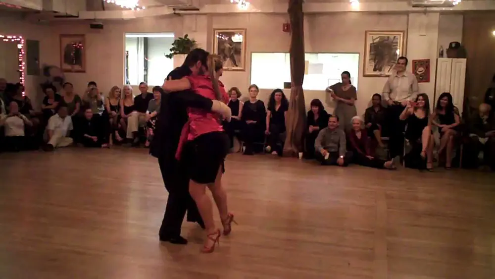 Video thumbnail for Argentine tango: Gabriel Misse & Analia Centurion - Milonga Del Recuerdo