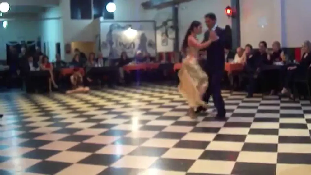 Video thumbnail for Sin Rumbo, bailan Florencia Labiano y Hernan Rodriguez 3/3