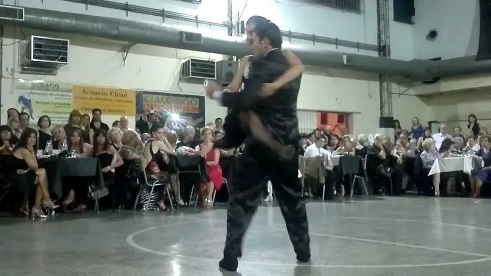 Video thumbnail for MAX VAN DE VOORDE Y SOLANGE ACOSTA - 08/12/11