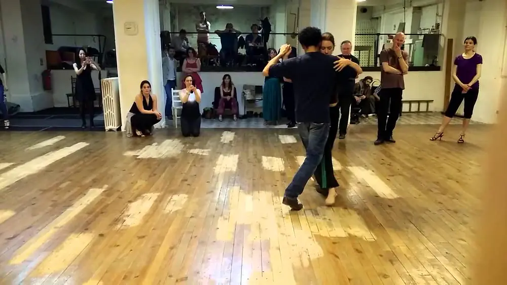 Video thumbnail for Ariane LIAUTAUD & Kleber QUEIROZ / Résumé de cours / Ecole Tangoart Paris