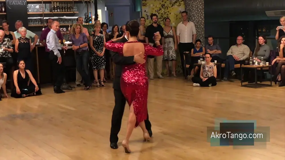 Video thumbnail for 2018 München - Tango Maestros Miriam Copello & Cristian Correa (1/3)