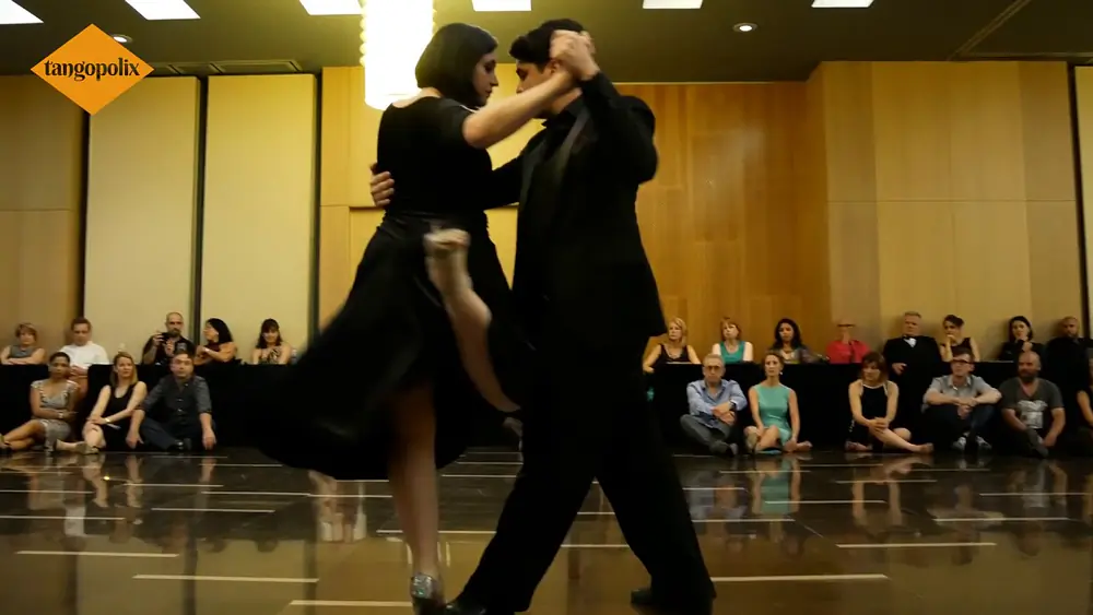 Video thumbnail for 2/5 - Fernando Sanchez & Ariadna Naveira @ Tango Zaragoza Festival