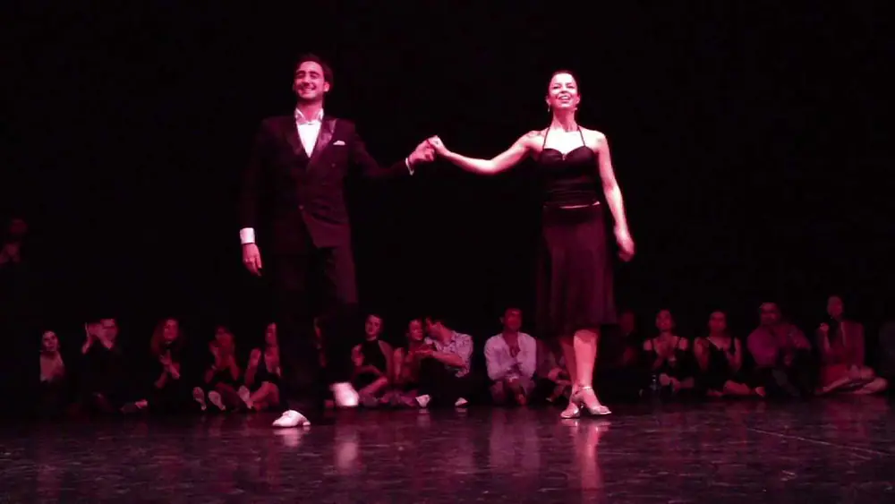 Video thumbnail for Fausto Carpino & Stéphanie Fesneau - "Pobre Flor" - Festivalito Mon Amour 2o13