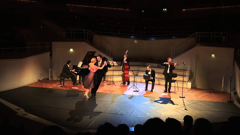 Video thumbnail for Solo Tango Orquesta , Sofia Seminskaya - Dmitry Krupnov