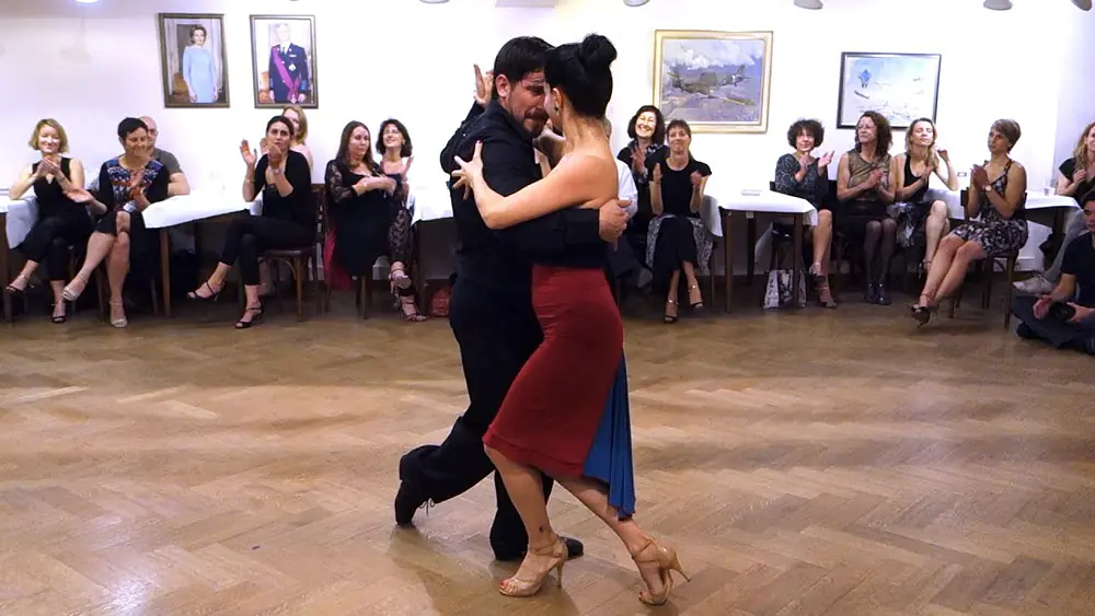 Video thumbnail for Tango: Mariela Sametband y Guillermo Barrionuevo, 11/11/2015, La Milonguita #5/5