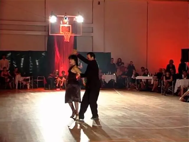 Video thumbnail for Esteban Moreno y Claudia Codega,  2007. Piazzolla. Duo de Amor