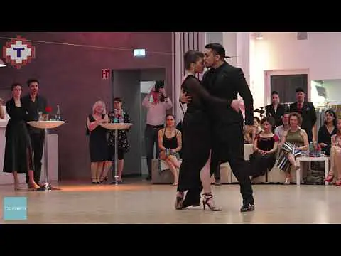 Video thumbnail for Tekla Gogrichiani & Julio Saavedra dance Roberto Goyeneche - Tú.