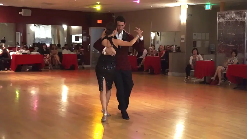 Video thumbnail for Maxi Copello & Raquel Makow Tango Demo 2/3 2018 April 20
