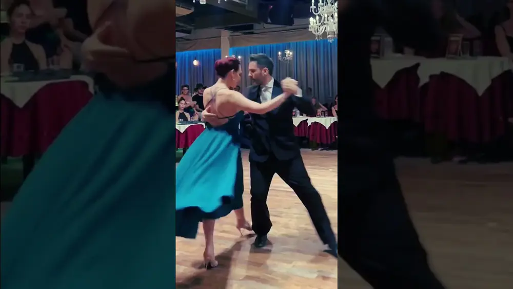 Video thumbnail for Jeanette Erazú y Leandro Capparelli, Violetas, Follow @tangoexpo #tango #tangoargentino #tangoshow