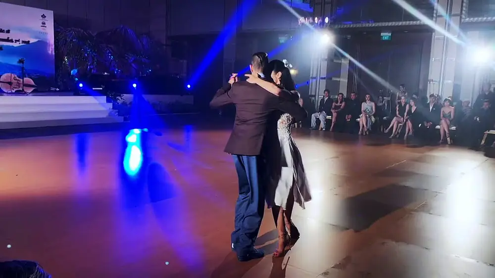 Video thumbnail for Paula Duarte and Michael Nadtochi | Milonga de mis amores | Solo Tango Orquesta