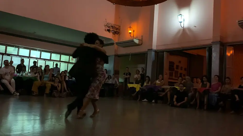 Video thumbnail for Gaby Mataloni y Vinicius Souza en El Motivo 3/4
