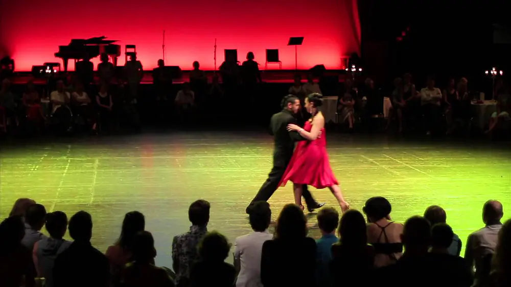 Video thumbnail for Tango en Punta: Sayaka Higuchi and Fernando Gabriel Romero