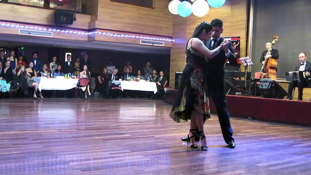 Video thumbnail for Sebastian Ariel Jimenez y Maria Ines Bogado 2/3 @ 2013 Shanghai Tango Marathon