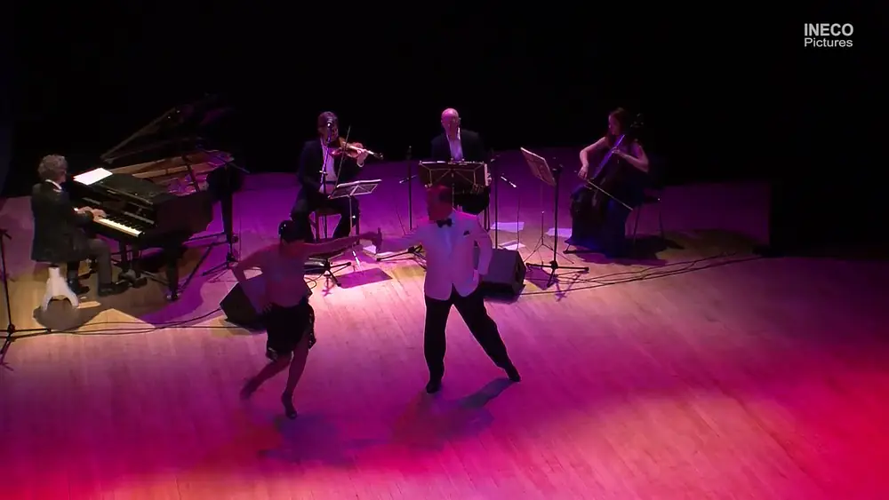 Video thumbnail for Sebastian Misse & Andrea Reyero, Demoliendo tangos - Amurado