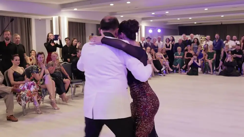 Video thumbnail for Utku Kuley and Iris Dogdu Qué falta que me haces Oct 9th, 2025 TangoSol