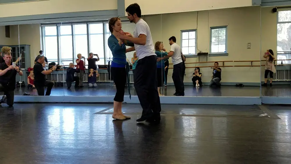 Video thumbnail for Leah Barsky and Cristian Correa Cordobés  Stage Tango lesson