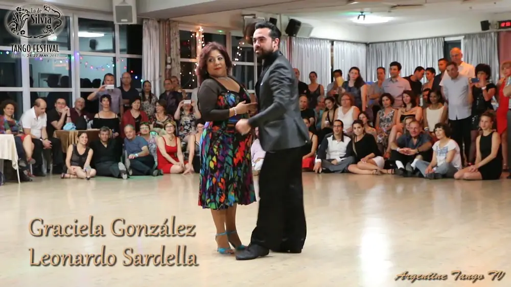 Video thumbnail for Graciela González y Leonardo Sardella - (3/4) - La Cicatriz - 25/05/2017