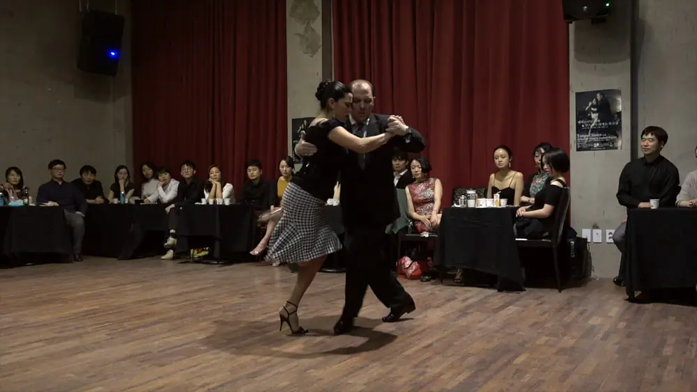 Video thumbnail for Sebastian Missé y Andrea Reyero @Tango O Nada 2, 20th Feb. 2017, Farewell Milonga