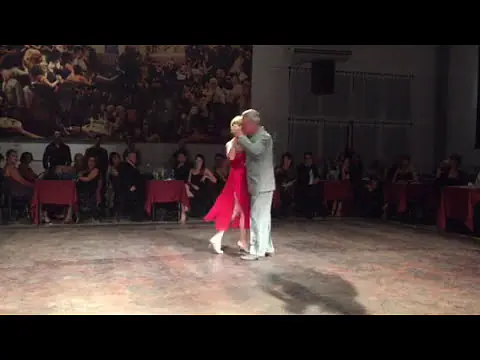 Video thumbnail for Silvia y Alfredo Alonso en Salón Canning  8 de Abril 2017 (1/2)
