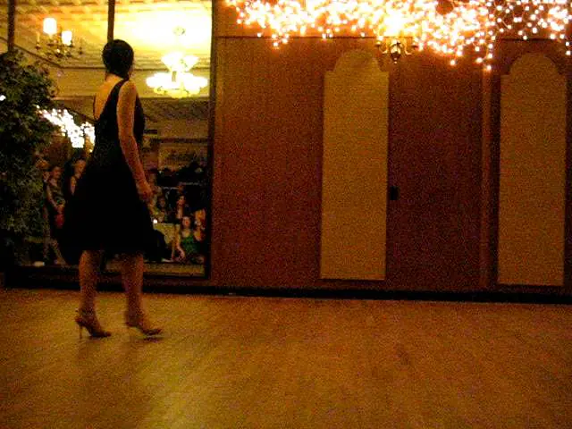 Video thumbnail for Julio Basan & Vanja Vodzelewski at "LA MILONGA ROSA"