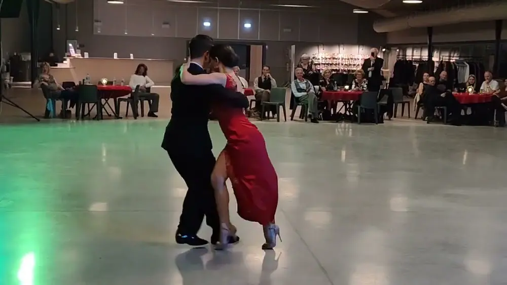 Video thumbnail for Vaggelis Hatzopoulos & Marianna Koutandou dance Juan D'Arienzo - Ansiedad @ Angoulême