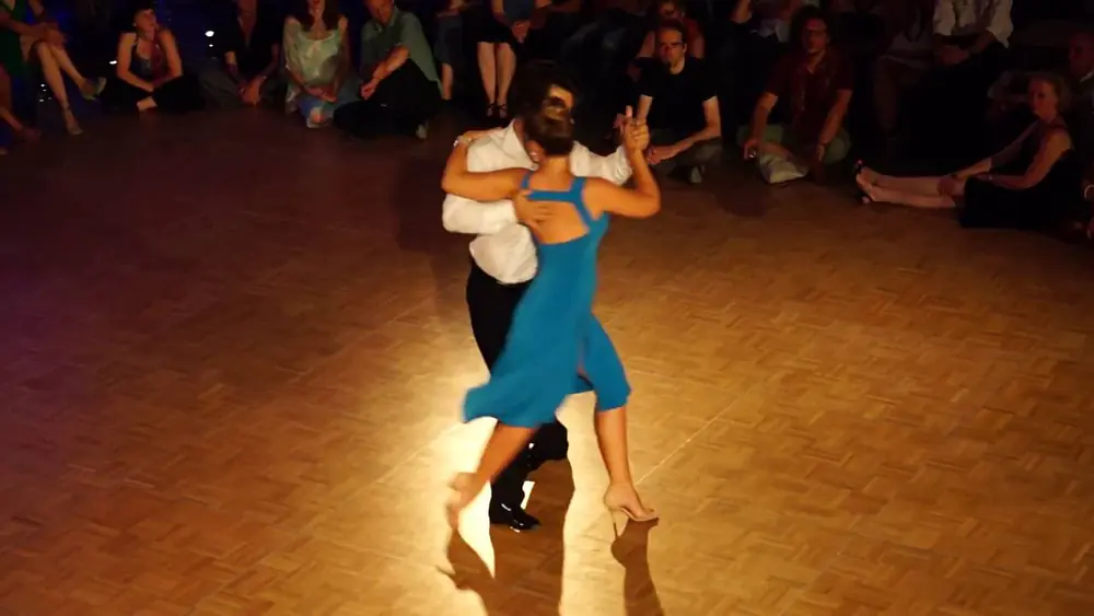 Video thumbnail for Maja Petrović  & Marko Miljević  - "Merceditas" - Orquesta Simbolo Osmar Maderna - 1