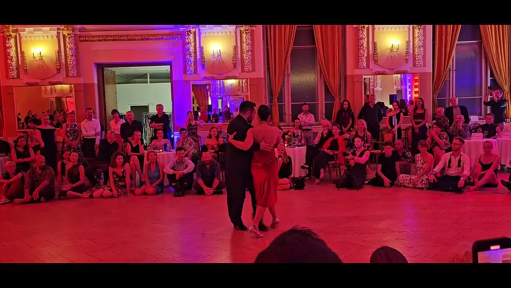 Video thumbnail for Jonathan Saavedra y Clarisa Aragon no Bratislava Tango Festival em 30/09/23 - IV/V
