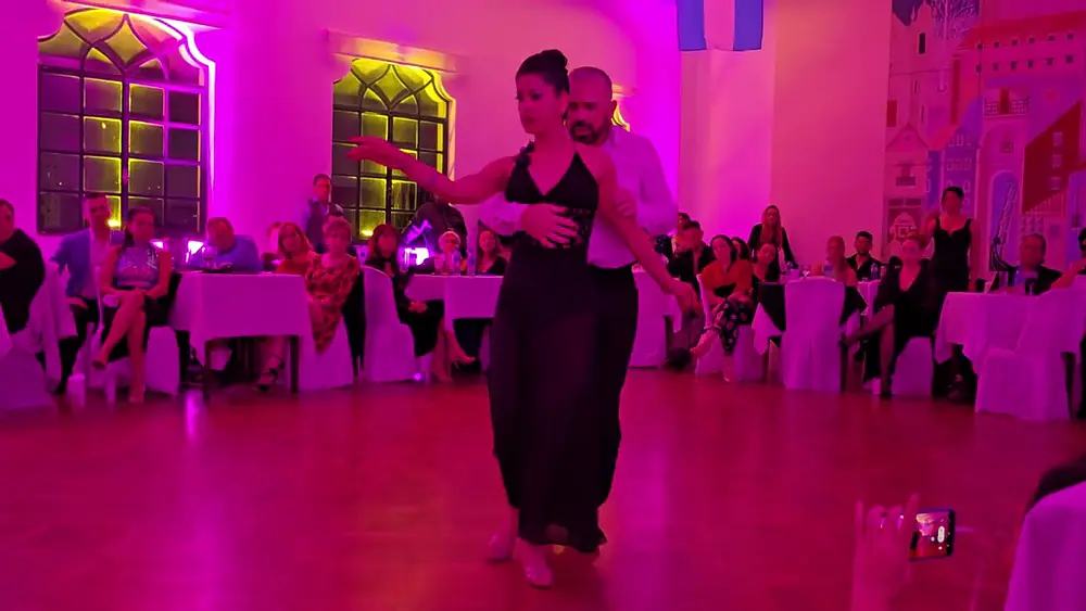 Video thumbnail for Marcela Vespasiano y Claudio Gonzalez 3/3 Preliminar SP