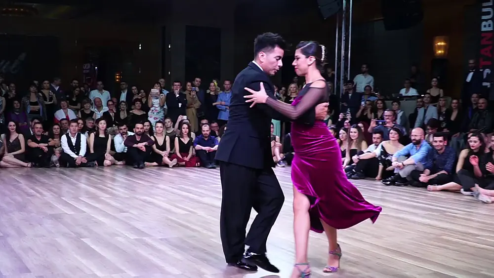 Video thumbnail for Sebastian Achaval & Roxana Suarez 2/4 | 12th tango2istanbul