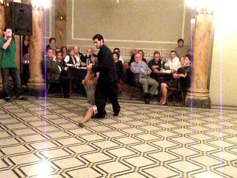 Video thumbnail for TANGO - 389 - Paula TEJEDA y Lucas CARRIZO - en el Club del Progreso, Mercedes, Bs.As. 16-5-09