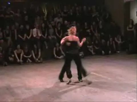 Video thumbnail for Damian Rosenthal & Celine Ruíz Cesena 2009 milonga