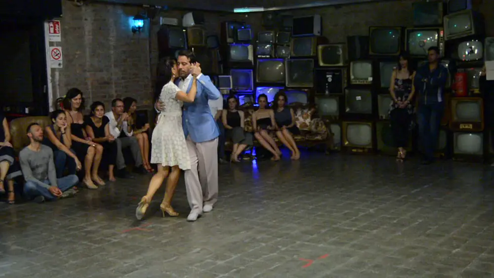 Video thumbnail for Pablo Inza y Sofia Saborido - Milonga si al Mikasa - 14|10| 18 Bologna