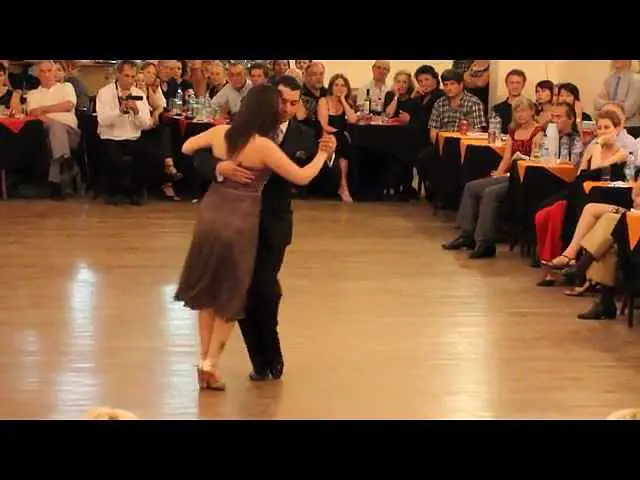 Video thumbnail for Facundo de La Cruz y Paola Sanz