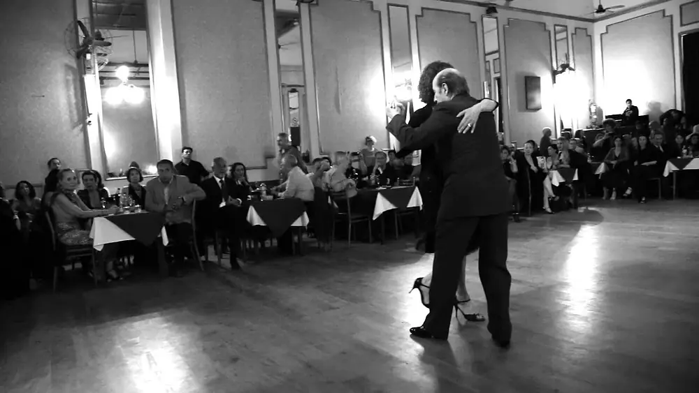 Video thumbnail for Susana Miller y Horacio Prestamo