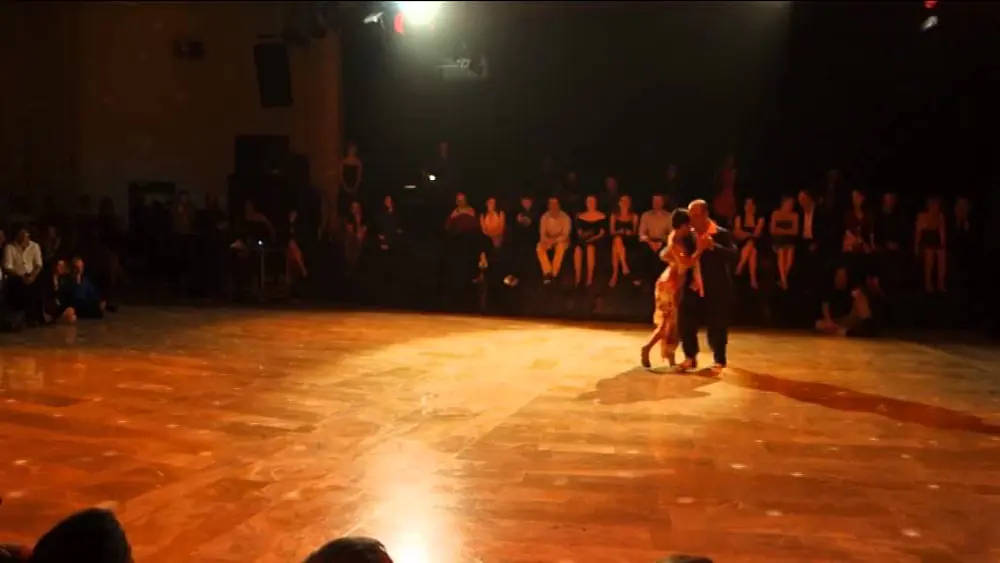Video thumbnail for Horacio Godoy y Magdalena Gutierrez, Invierno Tango Féstival, février 2015, France 74