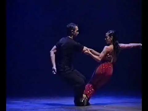 Video thumbnail for Gustavo Rosas. Tango con Paula Rubin en Teatro Lola Membrives 2003. Buenos Aires.Argentina.