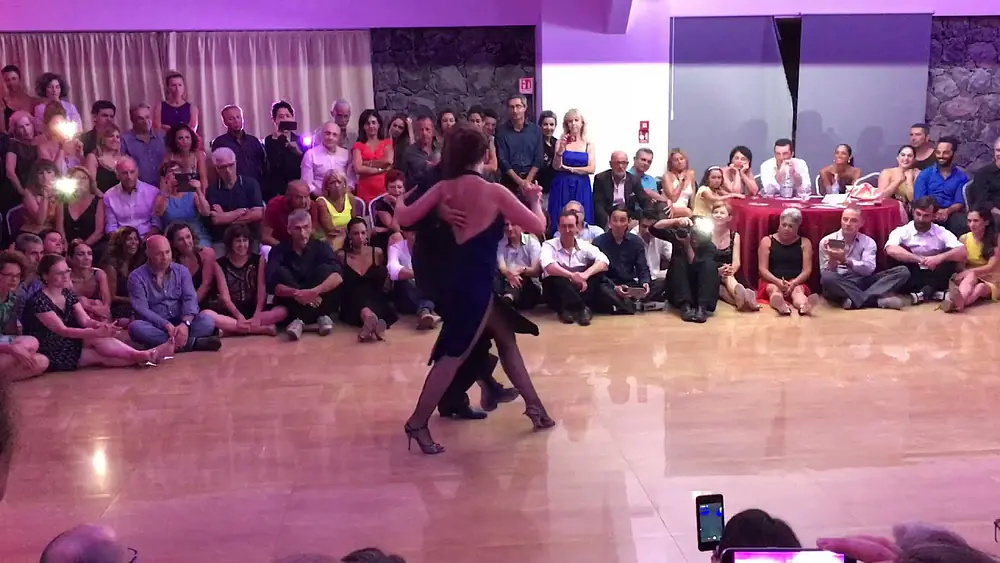 Video thumbnail for Gustavo Naveira y Giselle Anne - Masters of Tango - CSTW 2017