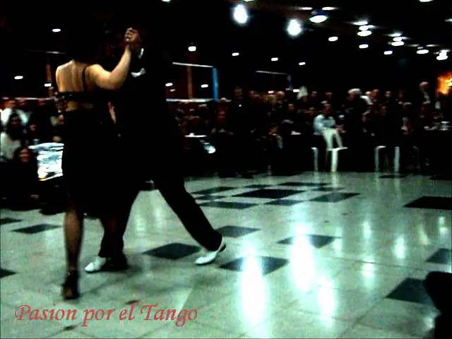 Video thumbnail for CORINA DE LA ROSA Y JULIO BALMACEDA BAILANDO EN LA MAQUINA TANGUERA