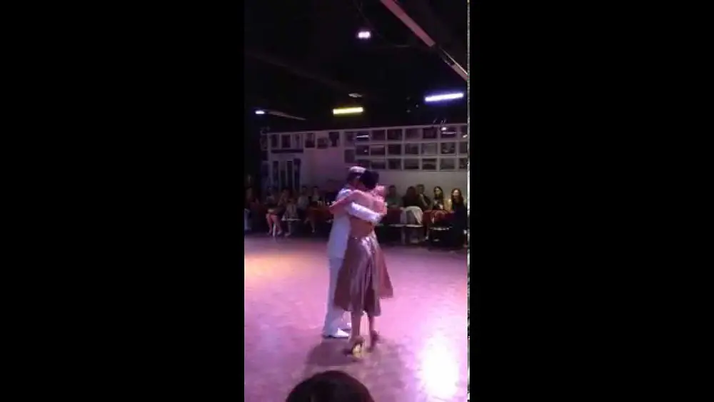 Video thumbnail for MILONGA -  DANY "El Flaco" y Daiana Guspero bailan en Zotto Tango Academy