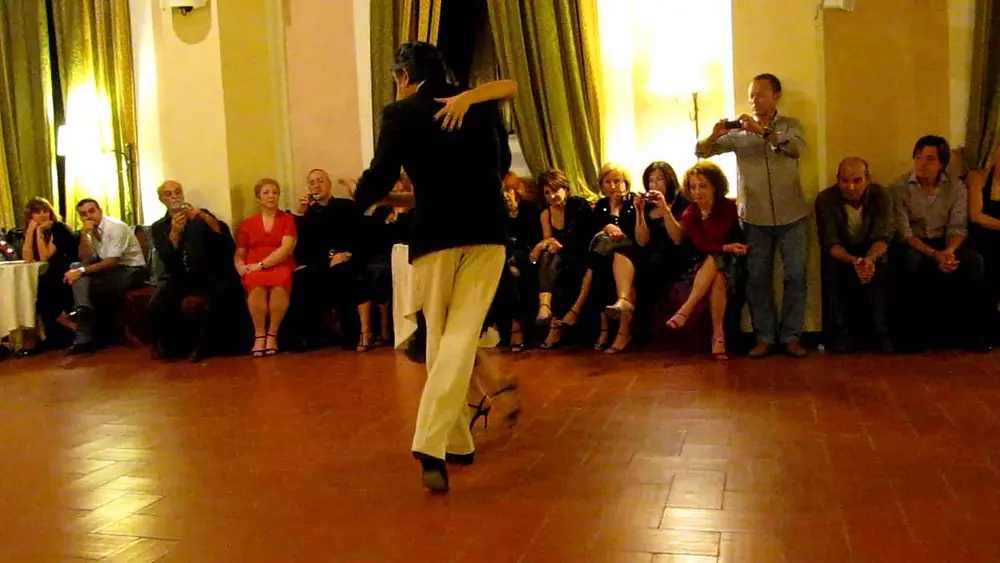 Video thumbnail for ArgentinoTango Osvaldo Roldan Anna Maria Ferrara