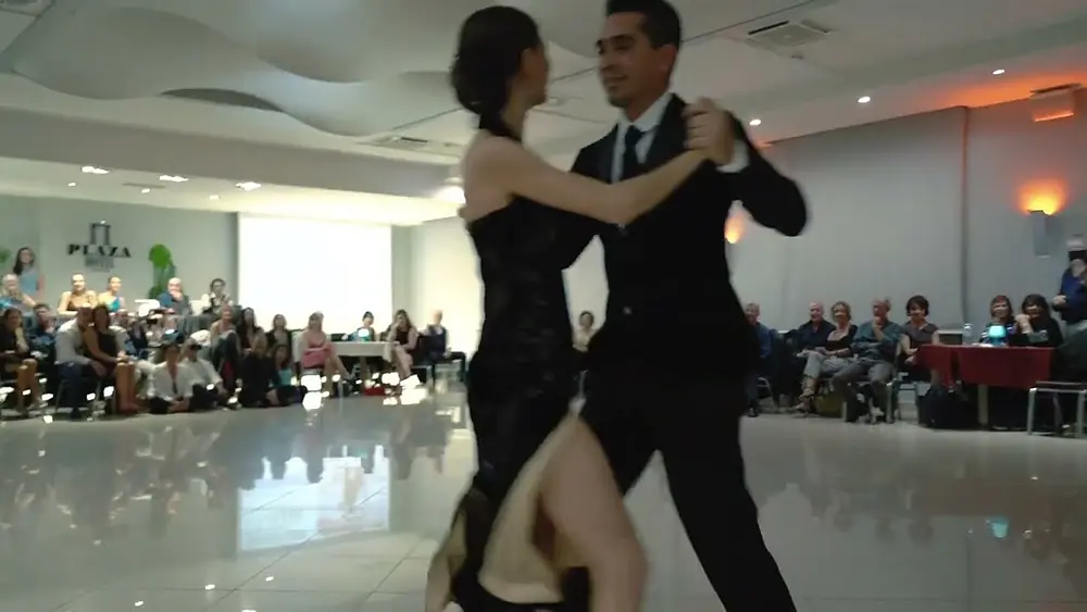 Video thumbnail for Walter Cardozo & Margarita Klurfan - Catania Tango Context 2022 (3/4)