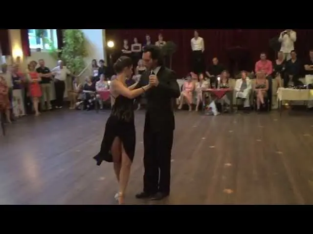 Video thumbnail for Damian Rosenthal & Vanessa Fatauros - Sosiego﻿ en la noche - Anibal Troilo