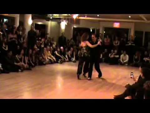 Video thumbnail for Gustavo Naviera y Giselle Anne performed Vals at Dancesport on 2010/11/27