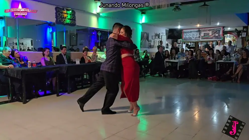 Video thumbnail for CYNTHIA FATTORI & JAVIER RODRIGUEZ | Lo que vos te mereces (Troilo / Goyeneche)