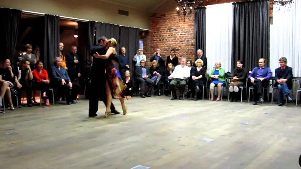 Video thumbnail for Alejandra Mantinan y Filippo Avignonesi at Oulu Tango Festival 2012