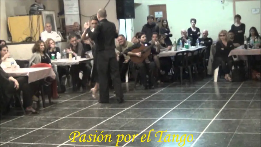 Video thumbnail for JUAN VILLARREAL & PATO CROM y ROCÍO LEQUIO & BRUNO TOMBARI Bailando MARION en FLOREAL MILONGA