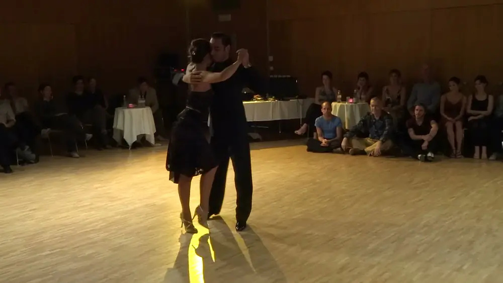 Video thumbnail for Fausto Carpino & Stephanie Fesneau dance Osvaldo Pugliese's Barro
