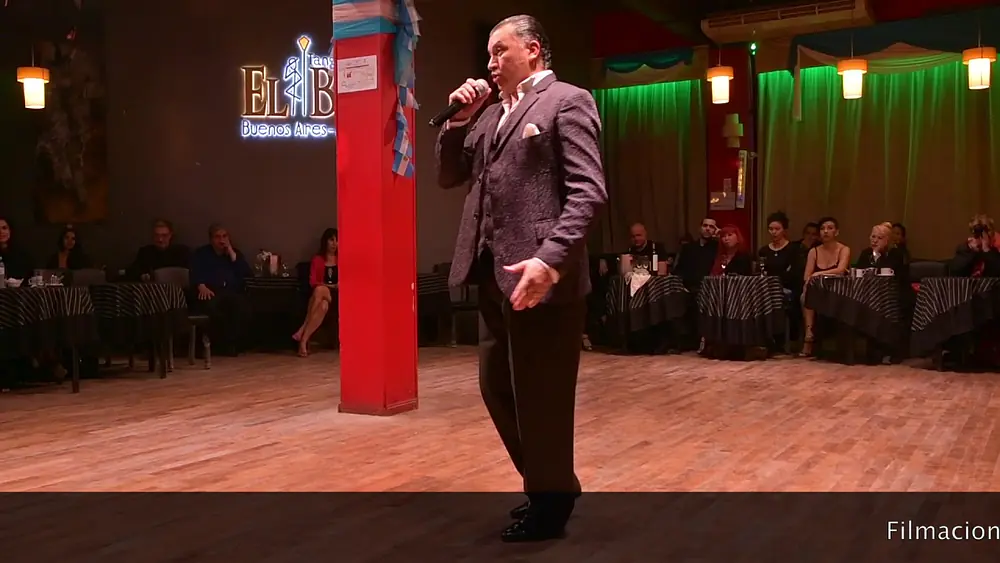 Video thumbnail for Jesus Velazquez cantando en Porteño y Bailarin