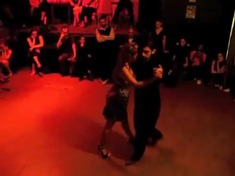 Video thumbnail for Néstor Azorín & Jesica Arfenoni en el Yeite Tema: El Flete - Juan D'Arienzo